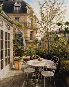 Zahrada ubytování Château Voltaire + 37 fotografií