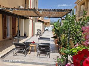 Balkón alebo terasa v ubytovaní Villa Kate Pula Sardegna