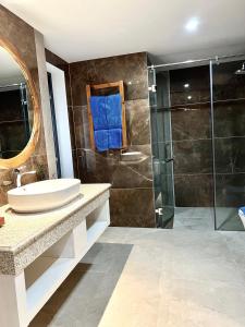 Koupelna v ubytování Sabina Luxury Boutique Hotel & Villa