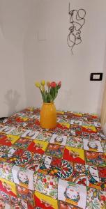 Giường trong phòng chung tại Ciuri tuttu l'annu rooms +37 ảnh