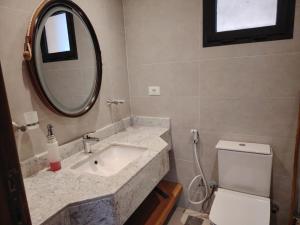 Koupelna v ubytování Sea View Apartment + 12 fotografií