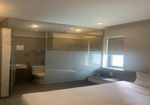 Koupelna v ubytování The Shann Hotel Danang