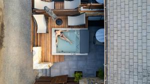 Billede fra billedgalleriet på Sylvia Camping & Luxury Suites, Panel Hospitality Homes & Villas i Litóchoron