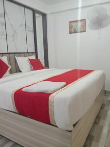 Postel nebo postele na pokoji v ubytování Hotel Clink New Delhi Airport