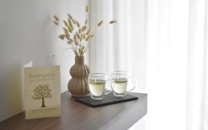 Nápoje v ubytovaní Evangelia Rooms & Αpartments - B