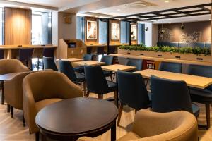 Posezení v ubytování Comfort Hotel Shin-Osaka