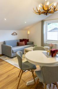 Posezení v ubytování Berge, Balkon und top Ausstattung mitten in Sonthofen JS2