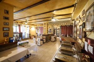 Φωτογραφία από το άλμπουμ του Tribunia Beach Hotel σε Tribunj