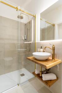 Koupelna v ubytování Aviano Boutique Hotel