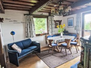 Część wypoczynkowa w obiekcie Holiday Home Lotte by Interhome