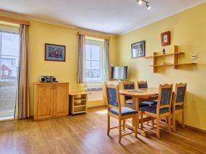 Kuchyň nebo kuchyňský kout v ubytování Apartment Horní Mísečky-1 by Interhome + 37 fotografií