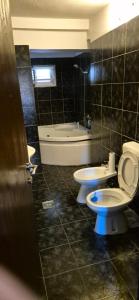 Ένα μπάνιο στο Majka Apartments