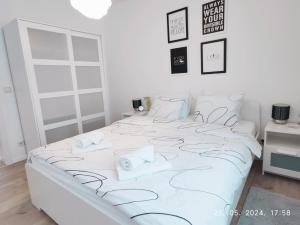 Postel nebo postele na pokoji v ubytování Lumani Apartment Zagreb with FREE Parking