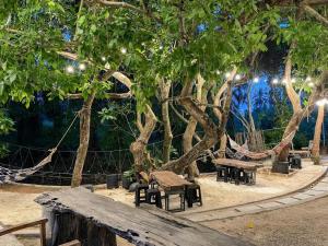 Fotografie z fotogalerie ubytování Warehouse18 Pool Cafe Resort v destinaci Surat Thani