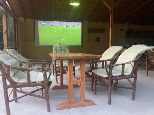 TV a/nebo společenská místnost v ubytování Sirius Guest House