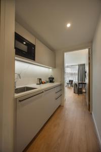 Kuchyň nebo kuchyňský kout v ubytování WestCord Art Hotel Amsterdam 4 stars