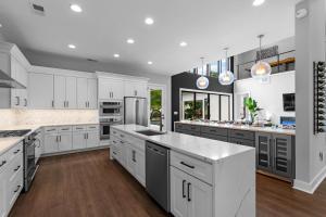 Kuchyň nebo kuchyňský kout v ubytování Shoreline on Stonemarker