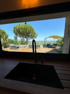Zdjęcie z galerii obiektu Villa Monbazillac, vue exceptionnelle, piscine, jacuzzi 10-12 pax w mieście Monbazillac