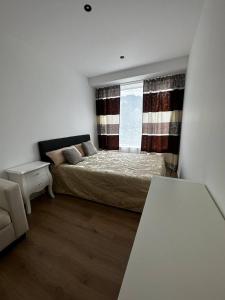 Postel nebo postele na pokoji v ubytování Side Sunset Eschenlohe Apartment