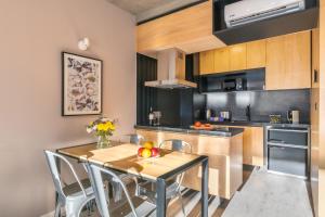 Deluxe Apartments in Palermo - by BueRentals的厨房或小厨房