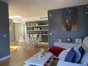 Et opholdsområde på Luxury Apartment in Madrid