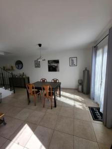 Posezení v ubytování Maison chaleureuse