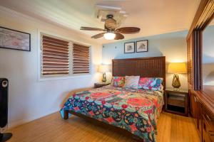 Lova arba lovos apgyvendinimo įstaigoje Hanalei Colony Resort I-2