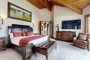 Giường trong phòng chung tại Parleys Escape