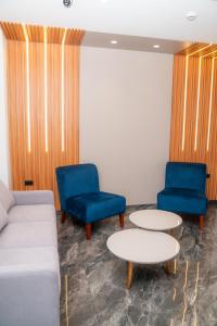 Istumisnurk majutusasutuses Manta Surf Hotel