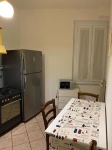 Kuchyň nebo kuchyňský kout v ubytování Elisabet near center of Florence