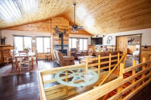 リビングストンにあるRancho Deluxe Lodgeのギャラリーの写真 +49枚の写真