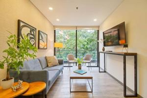 Μια τηλεόραση ή/και κέντρο ψυχαγωγίας στο Ideal place in el Poblado, Medellin