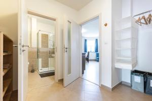 Koupelna v ubytování Apartmán "U nás doma" v chatě ALFA Černý Důl