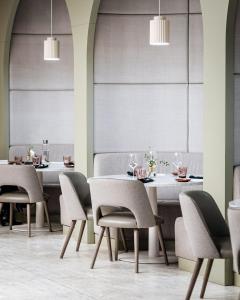Um restaurante ou outro lugar para comer em Montreal Marriott Chateau Champlain