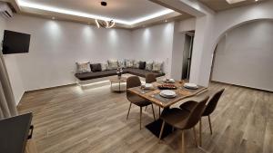 Gallery image of Alta Vista Apartments in Agkidia