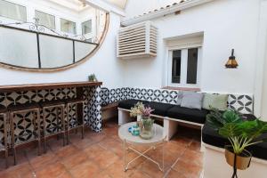 Een balkon of terras bij Casa Riad met Privé Patio