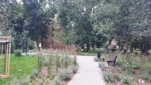 Κήπος έξω από το Apartament Sofia