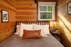 Katil atau katil-katil dalam bilik di The Cottage at Natures Edge