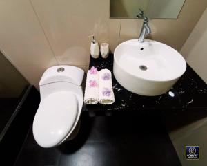 Koupelna v ubytování Comfort Hostal Lima