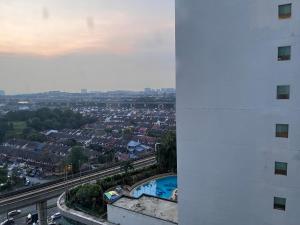 Bazén v ubytování Da Men Studio Service Apartment nebo v jeho okolí