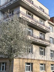 Budova, v ktorej sa apartmán nachádza