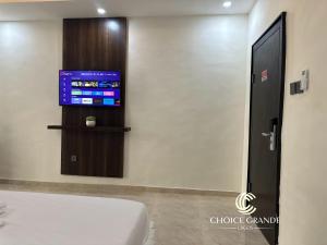 Televisyen dan/atau pusat hiburan di Choice Grande Lagos