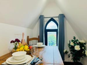 Gambar di galeri bagi AM Victorian House di Luton