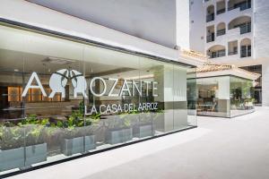 a store front of a la casa de arroyo at Occidental Puerto Banús in Marbella