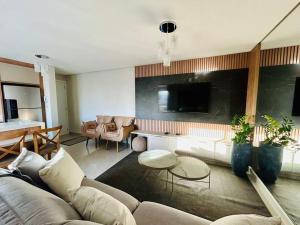 Foto de Apartamento novo em Foz, ao lado do Shopping JL