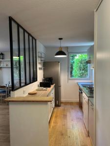 Dapur atau dapur kecil di L'Émile Lécrivain parking facile