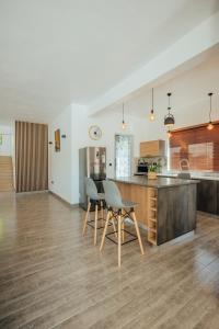 Cucina o angolo cottura di Two Villas