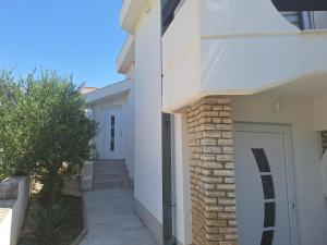 Edificio en el que se encuentra el apartamento 7 fotos más