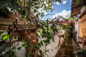 Zahrada ubytování SANDY LANE COTTAGE