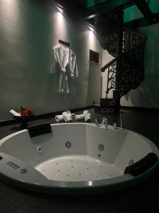 Koupelna v ubytování Suite Wellness